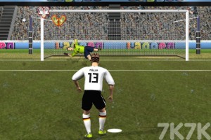 《终极点球大赛》游戏截图3 《终极点球大赛》游戏截图3