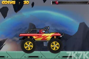 《太空人疯狂越野》游戏截图1 《太空人疯狂越野》游戏截图1