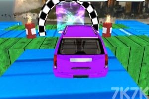 《特技汽车挑战赛》游戏截图2