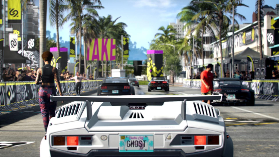 《极品飞车21：热度》游戏截图2