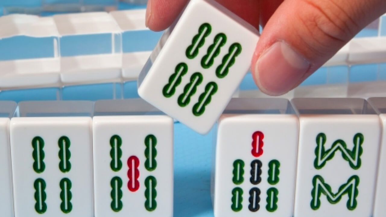 《吃碰乐消消》游戏截图2